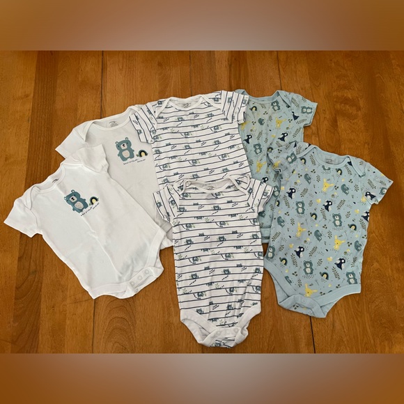 6-12M 3pack bear onesies - Picture 1 of 1